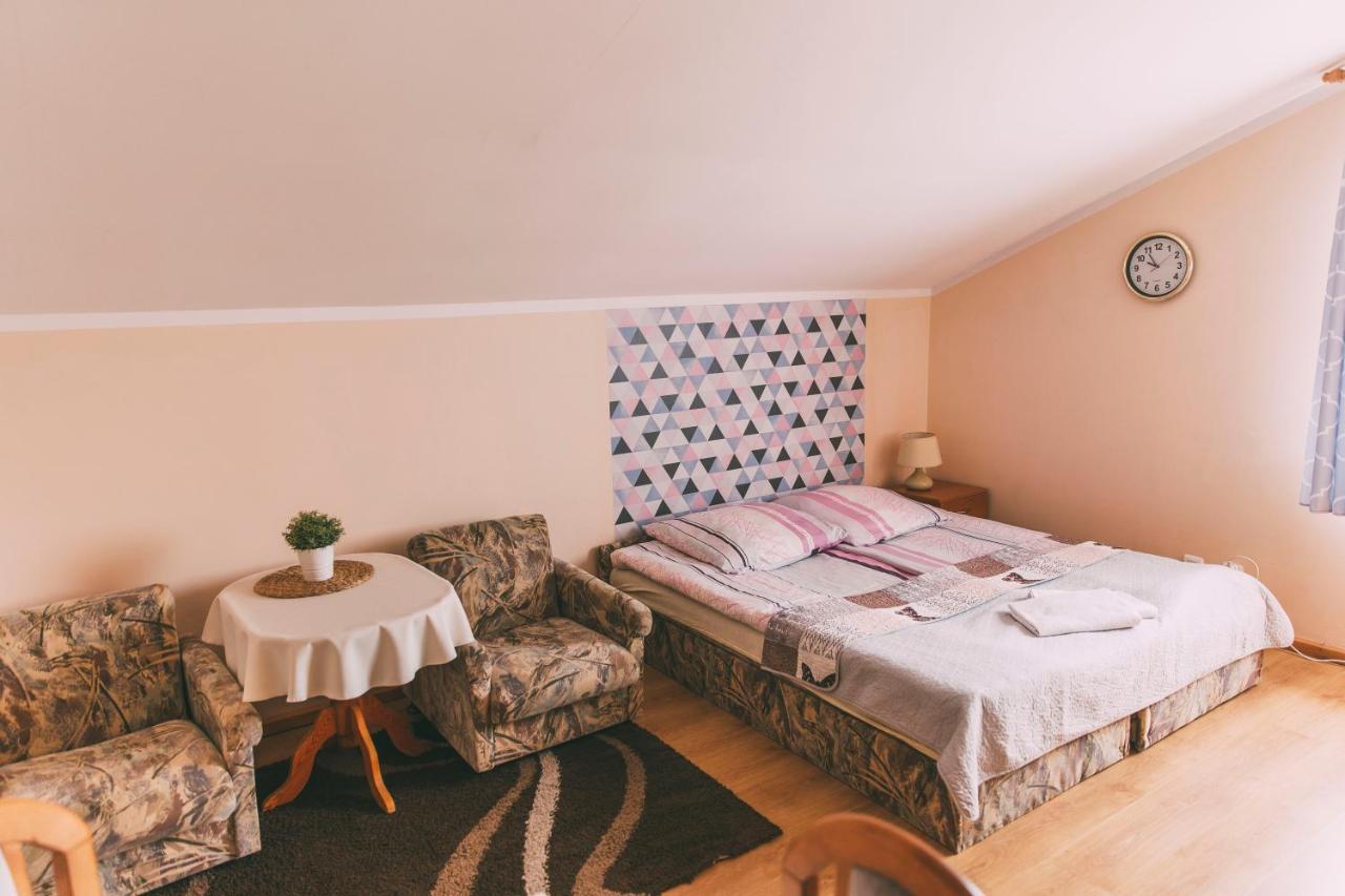 Choczewo Pokoje Goscinne & Restauracja Pestka מראה חיצוני תמונה
