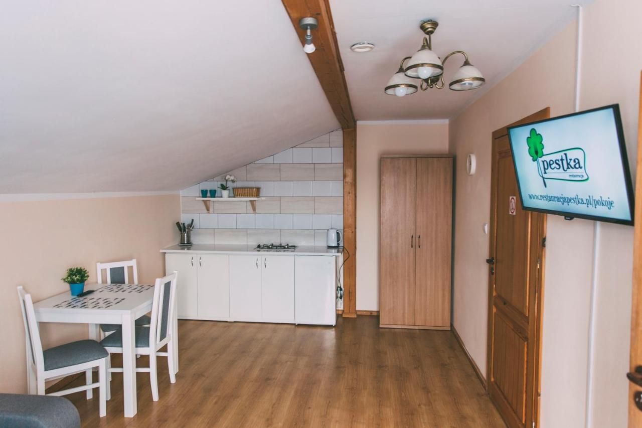Choczewo Pokoje Goscinne & Restauracja Pestka מראה חיצוני תמונה